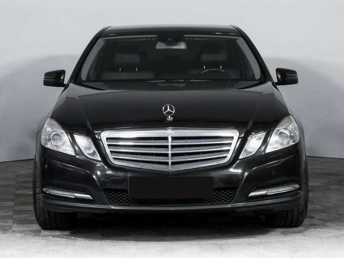 Купить Mercedes-Benz E-Класс с пробегом. Фото: #1