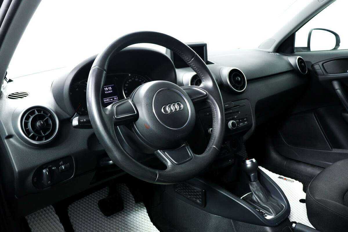 Купить Audi A1 с пробегом. Фото: #12