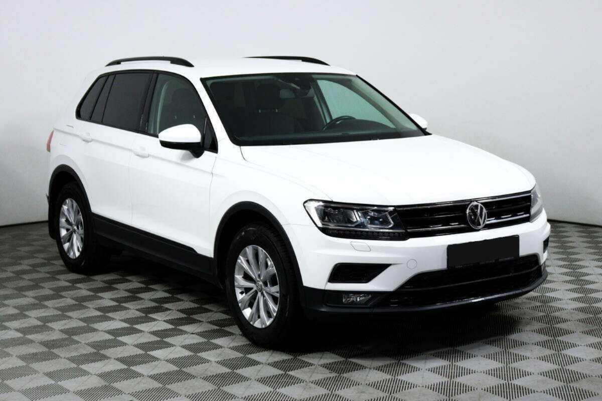 Купить Volkswagen Tiguan с пробегом. Фото: #2