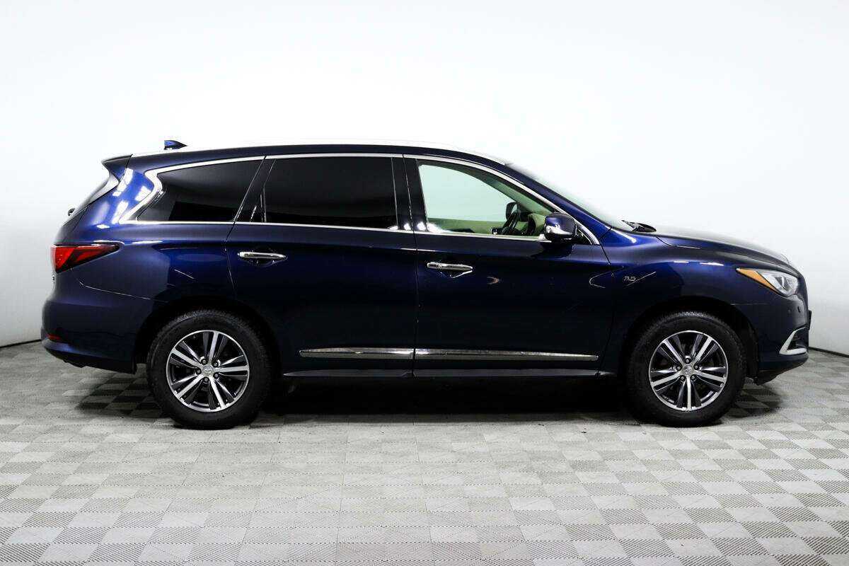 Купить Infiniti QX60 с пробегом. Фото: #3