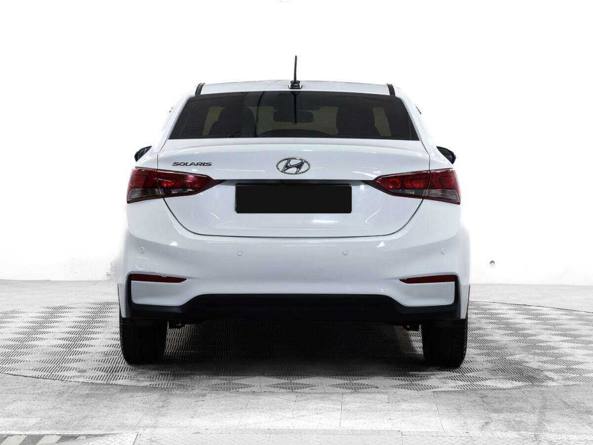 Купить Hyundai Solaris с пробегом. Фото: #5