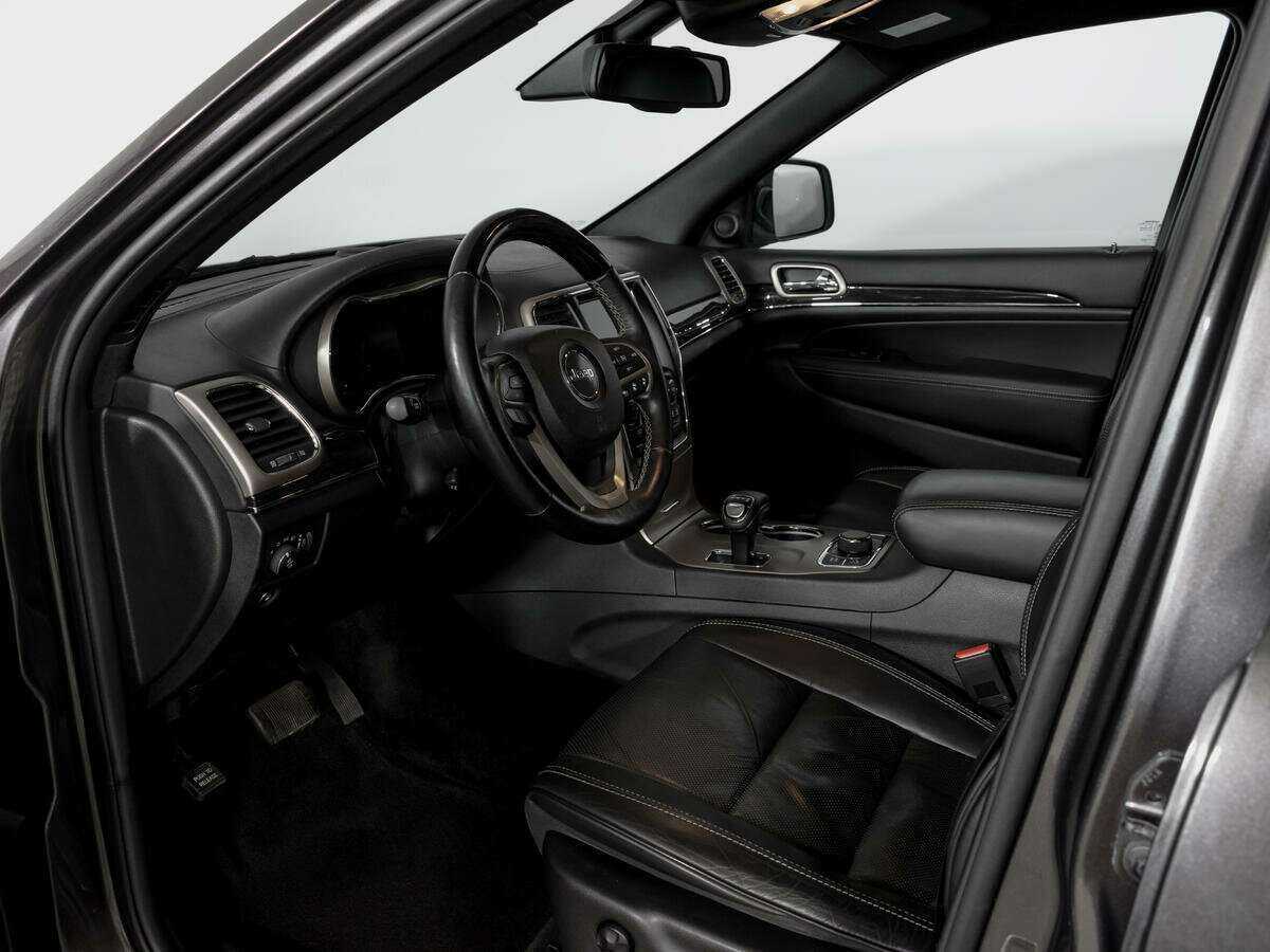 Купить Jeep Grand Cherokee с пробегом. Фото: #16