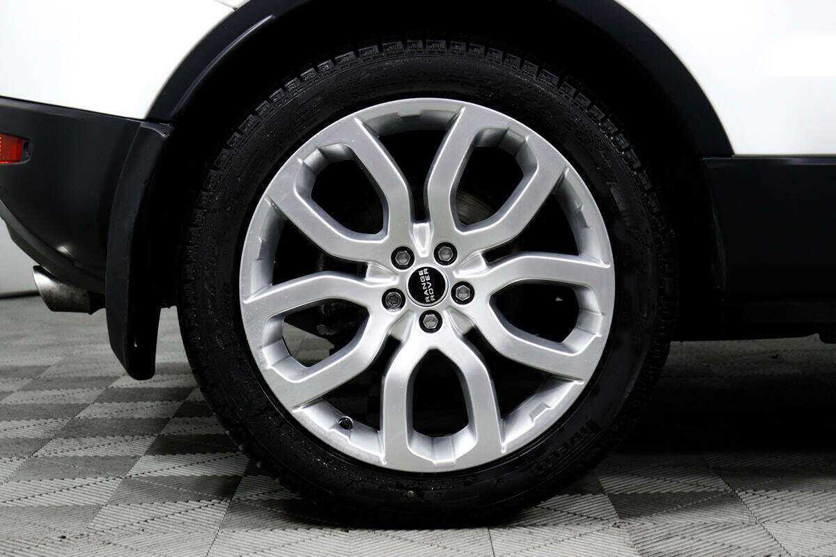 Купить Land Rover Range Rover Evoque с пробегом. Фото: #13