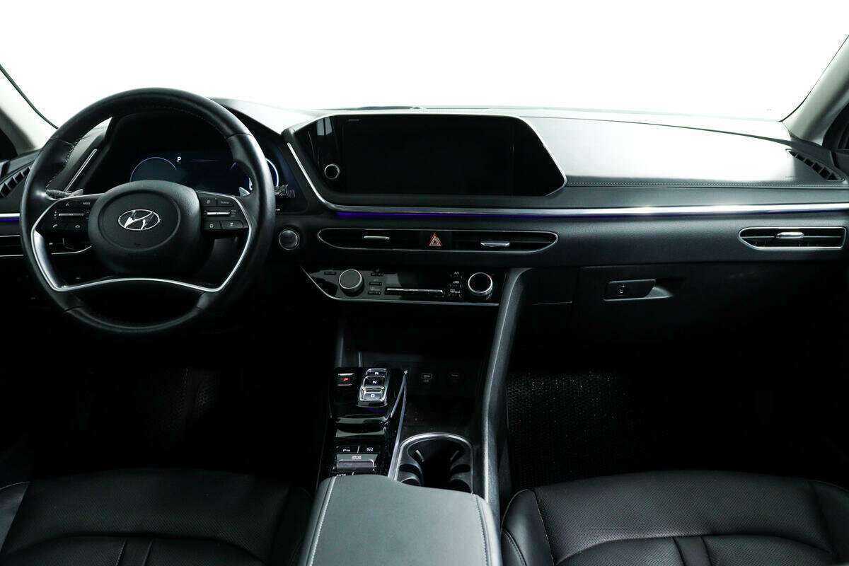 Купить Hyundai Sonata с пробегом. Фото: #7