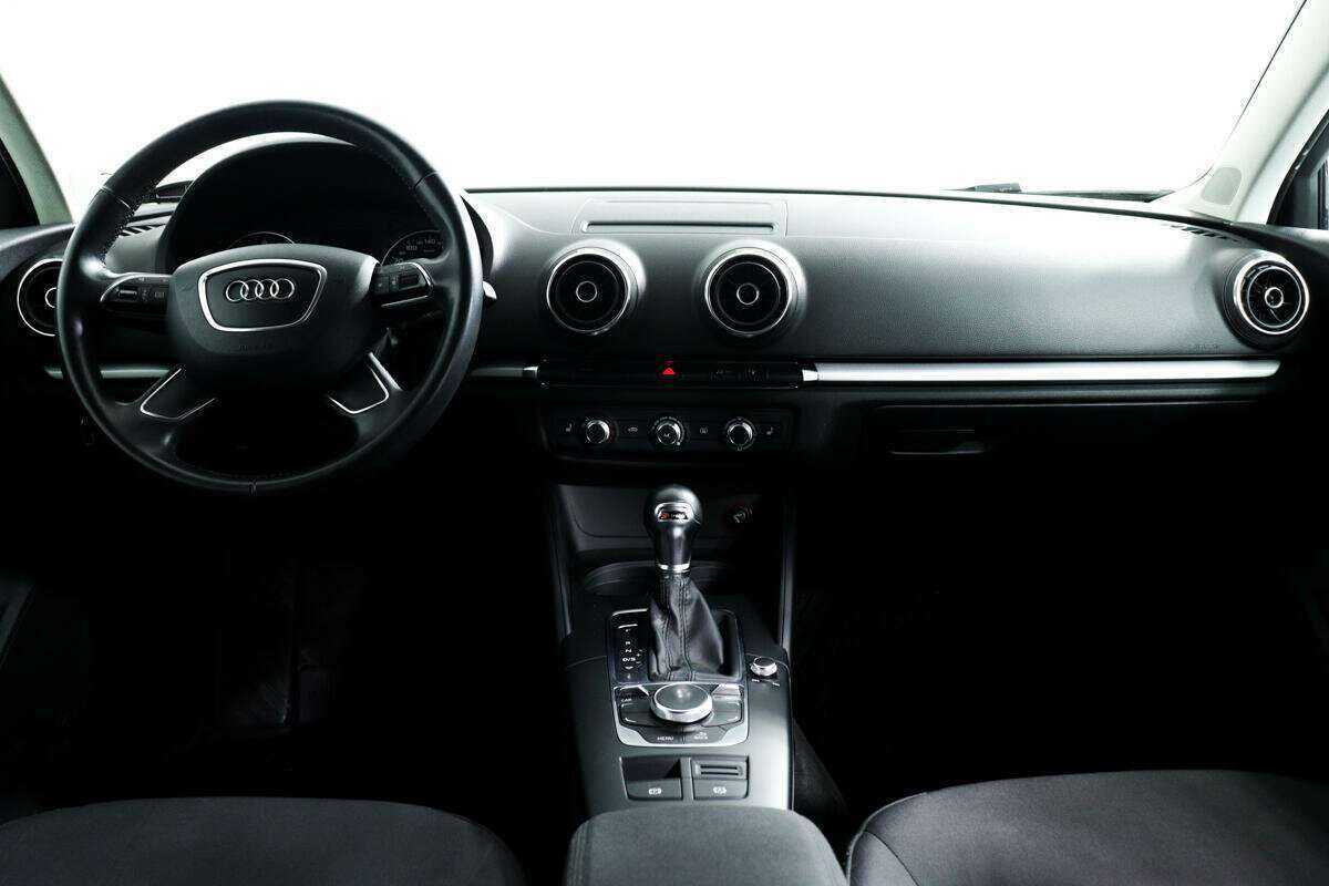 Купить Audi A3 с пробегом. Фото: #10