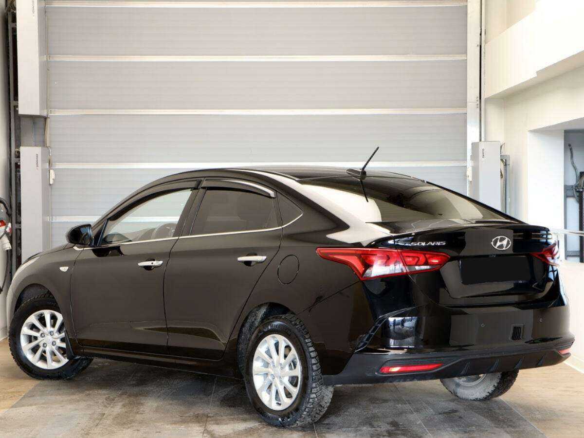 Купить Hyundai Solaris с пробегом. Фото: #4