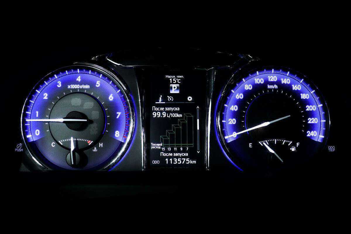 Продажа Б/У Тойота Камри. Фото: #9