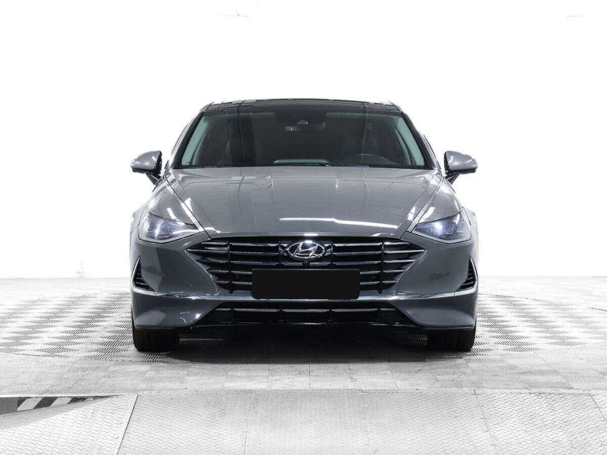 Купить Hyundai Sonata с пробегом. Фото: #1