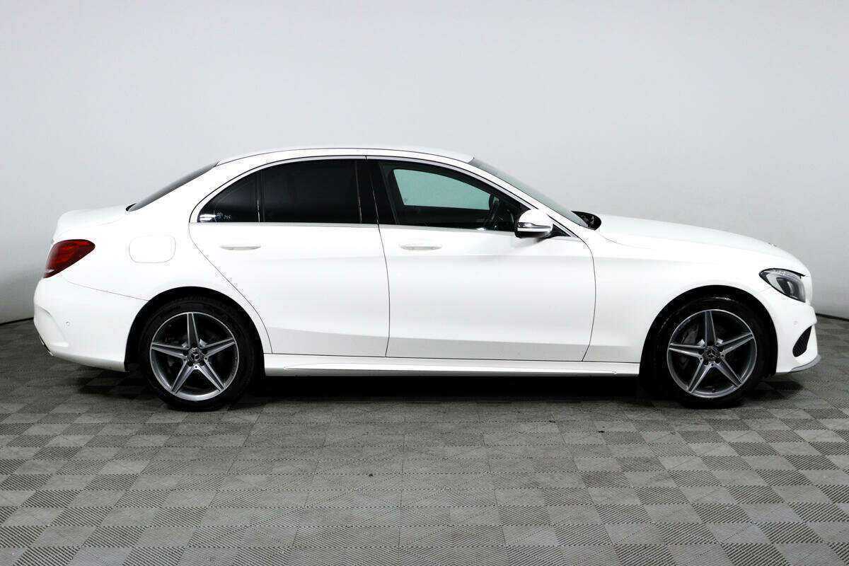 Купить Mercedes-Benz C-Класс с пробегом. Фото: #3