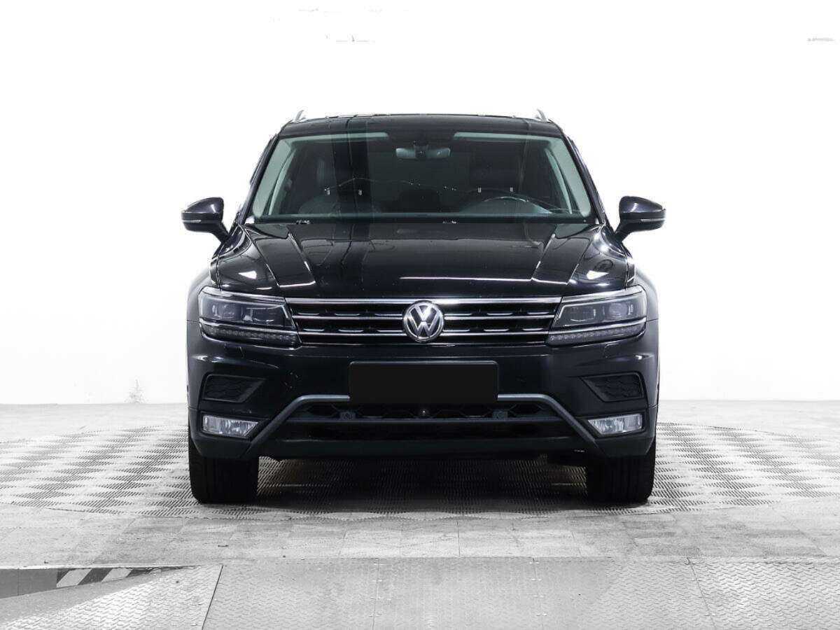 Купить Volkswagen Tiguan с пробегом. Фото: #1
