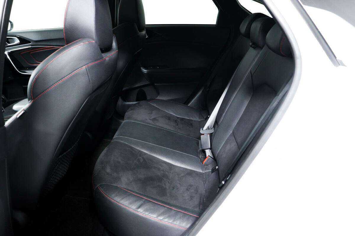 Купить Kia Proceed с пробегом. Фото: #11