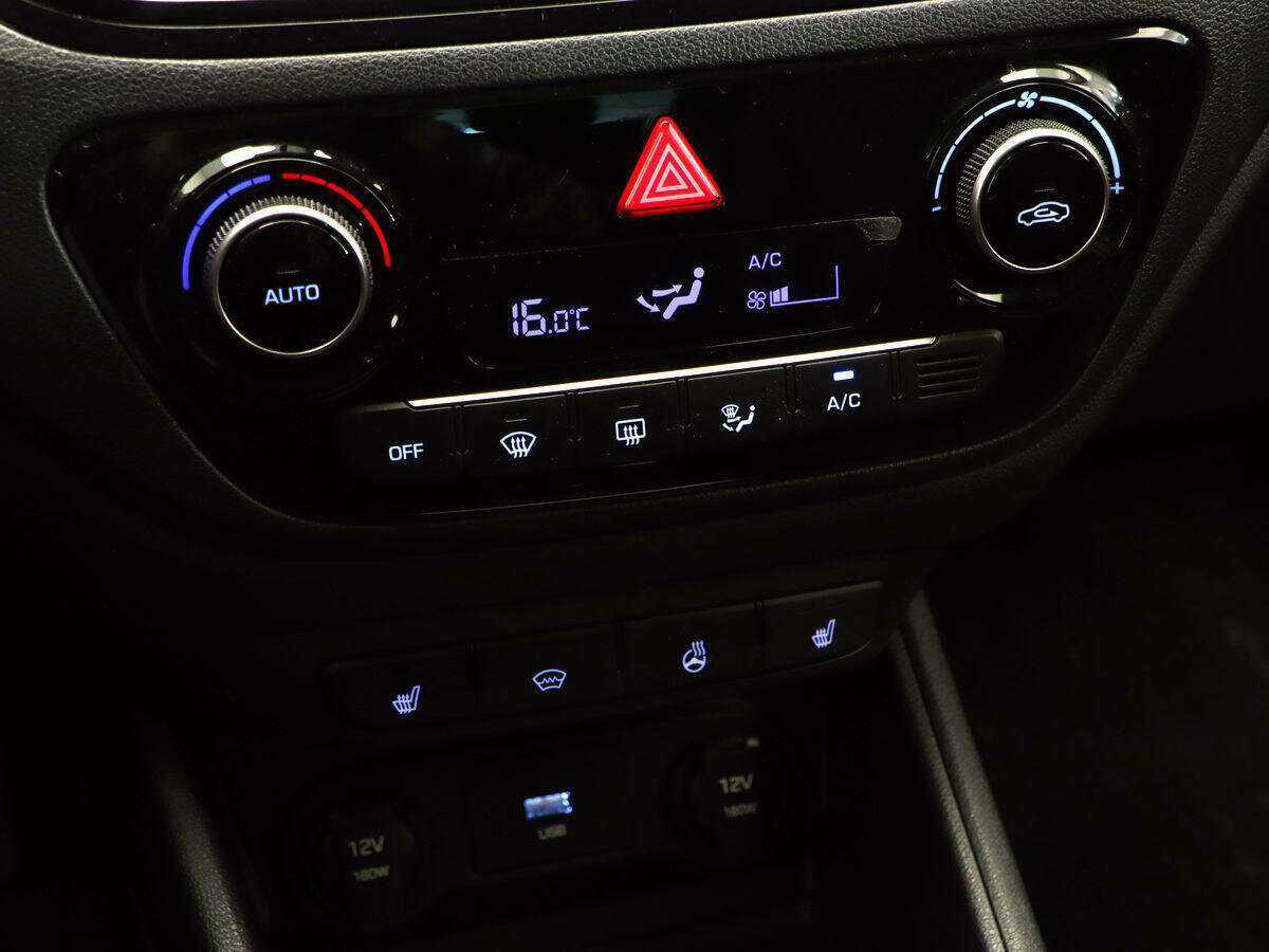 Купить Hyundai Solaris с пробегом. Фото: #13