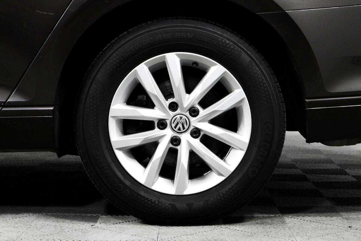 Продажа Б/У Фольксваген Пассат. Фото: #13