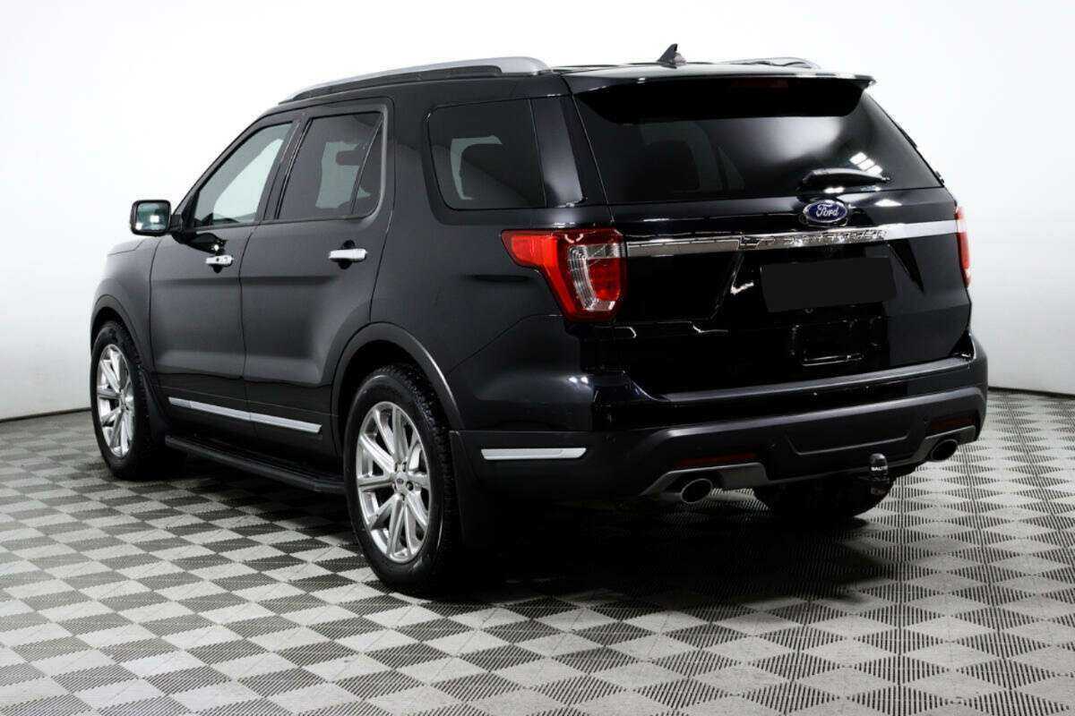 Купить Ford Explorer с пробегом. Фото: #6
