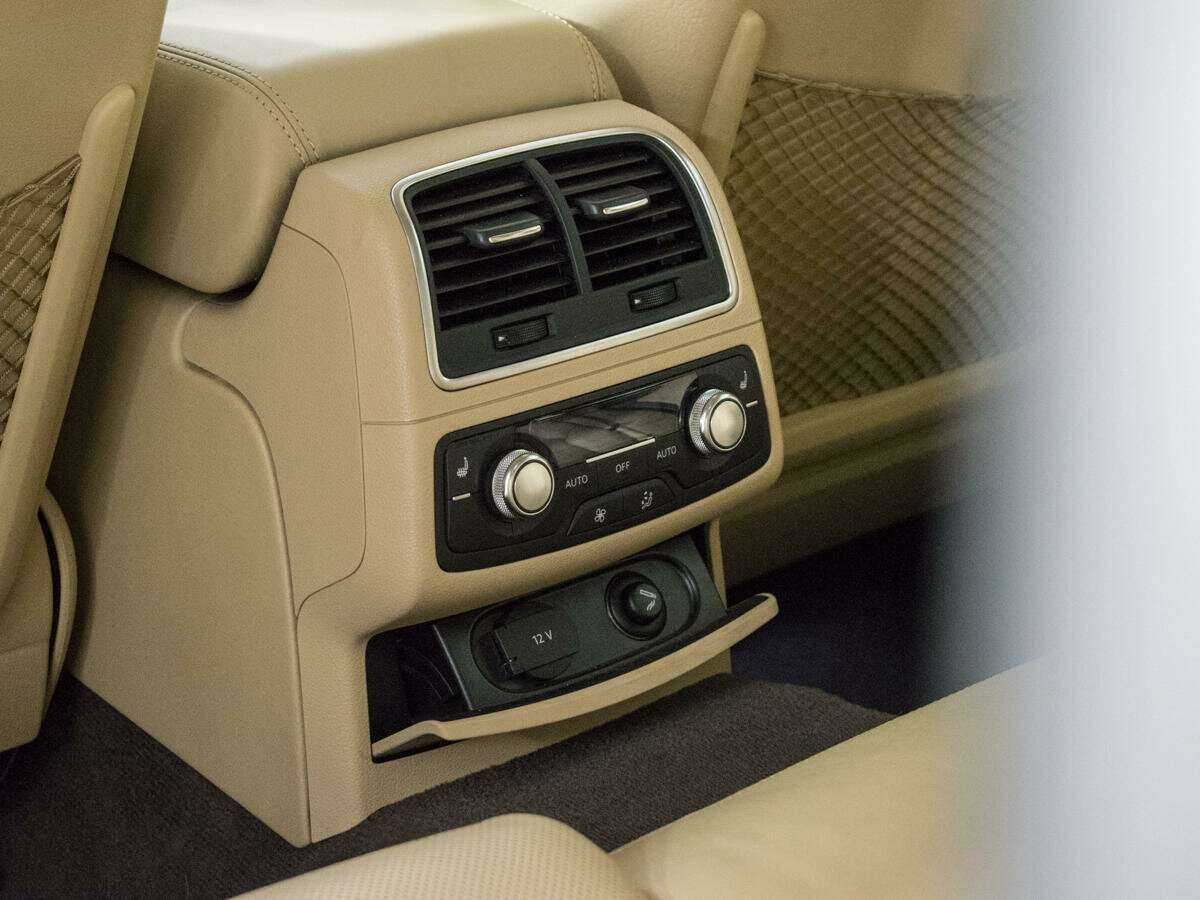 Купить Audi A6 с пробегом. Фото: #15