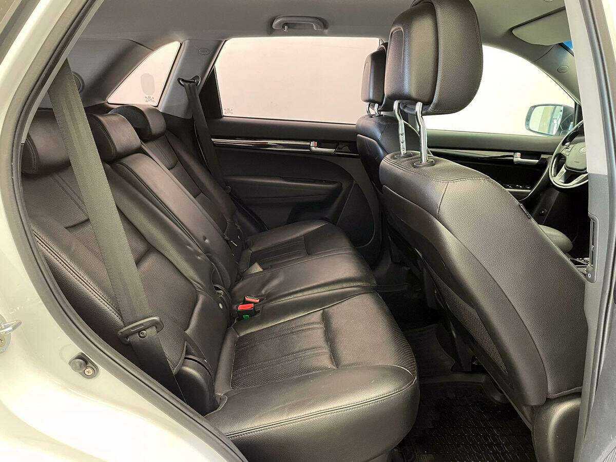 Купить Kia Sorento с пробегом. Фото: #6