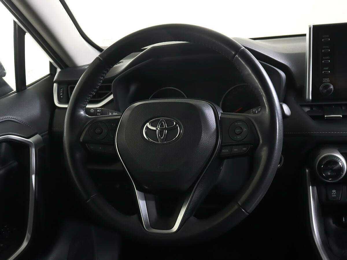 Купить Toyota RAV4 с пробегом. Фото: #15