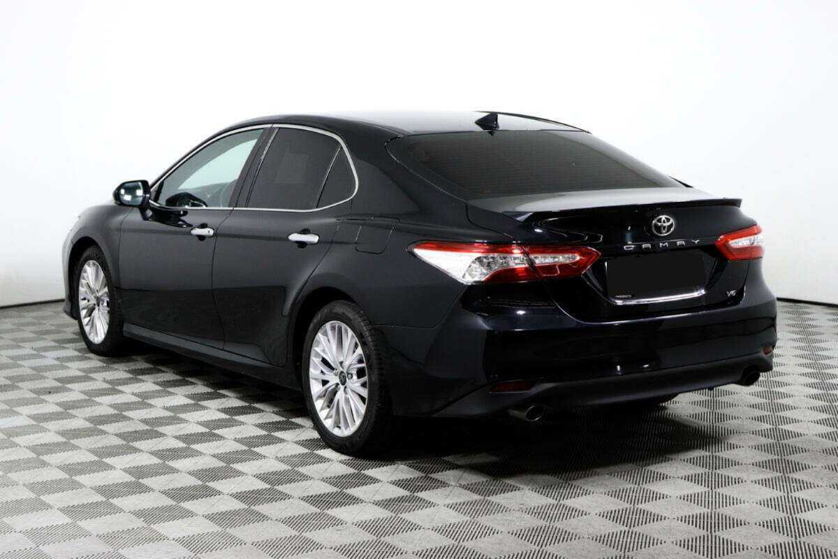 Купить Toyota Camry с пробегом. Фото: #6