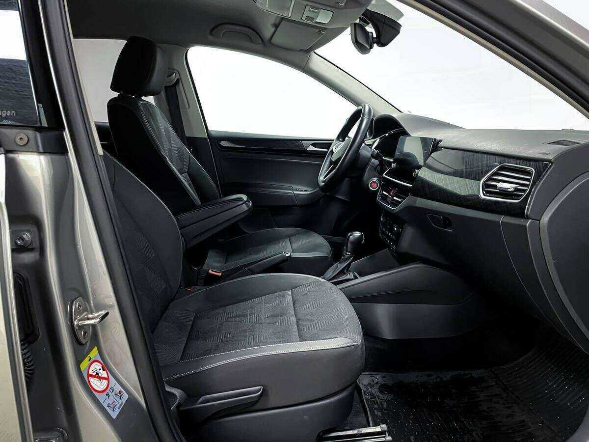 Купить Volkswagen Polo с пробегом. Фото: #10