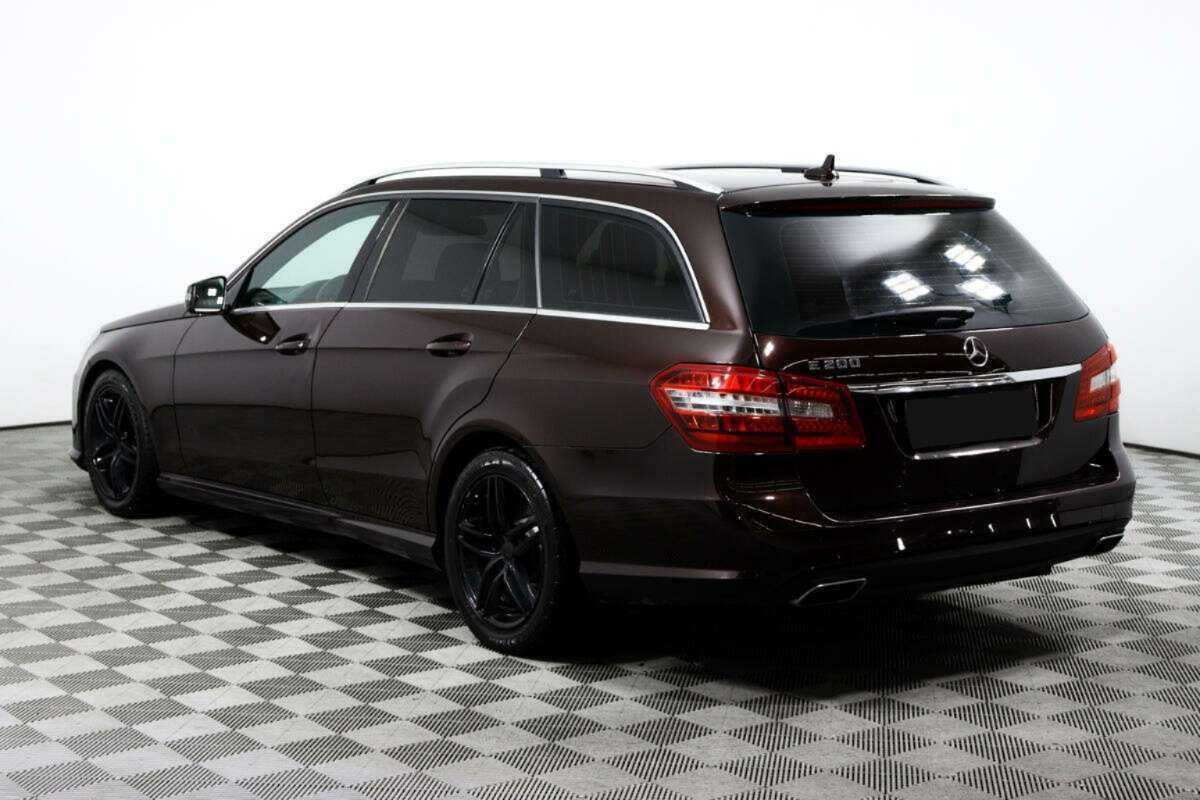 Купить Mercedes-Benz E-Класс с пробегом. Фото: #6