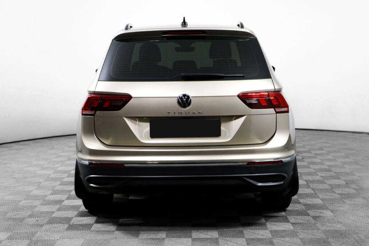 Купить Volkswagen Tiguan с пробегом. Фото: #5