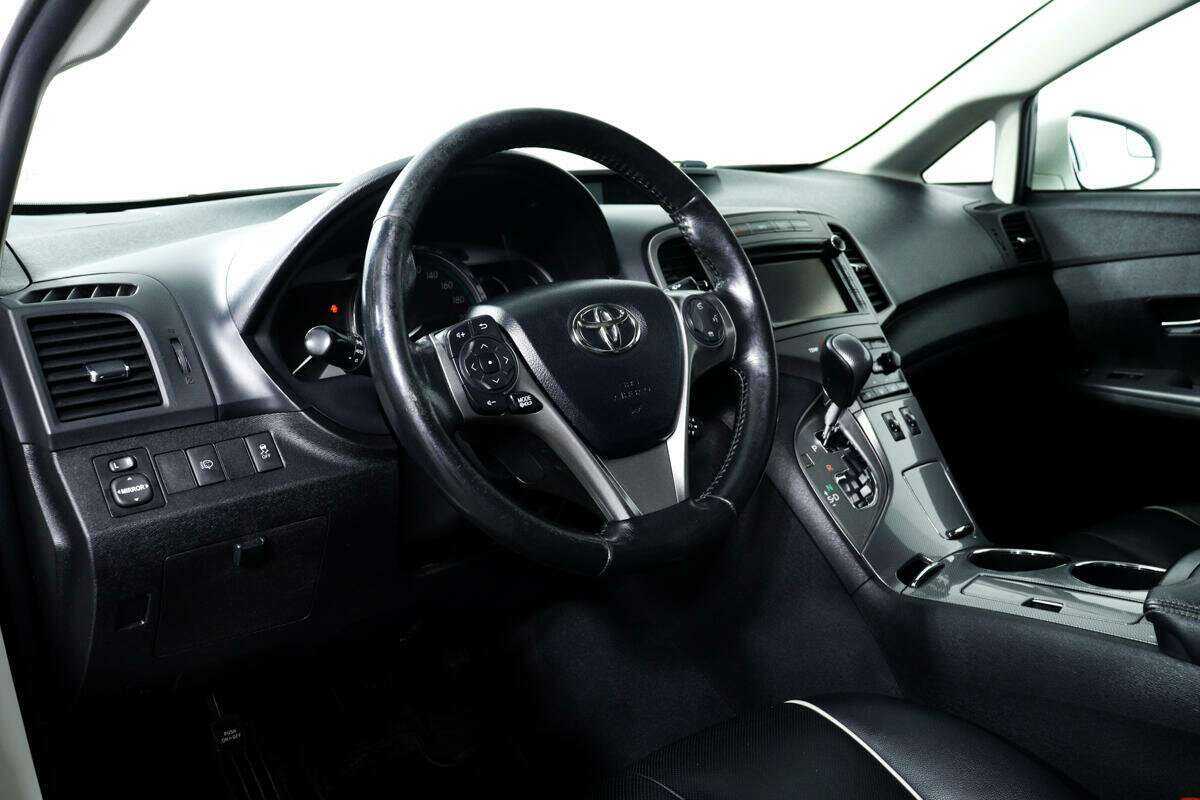Купить Toyota Venza с пробегом. Фото: #12