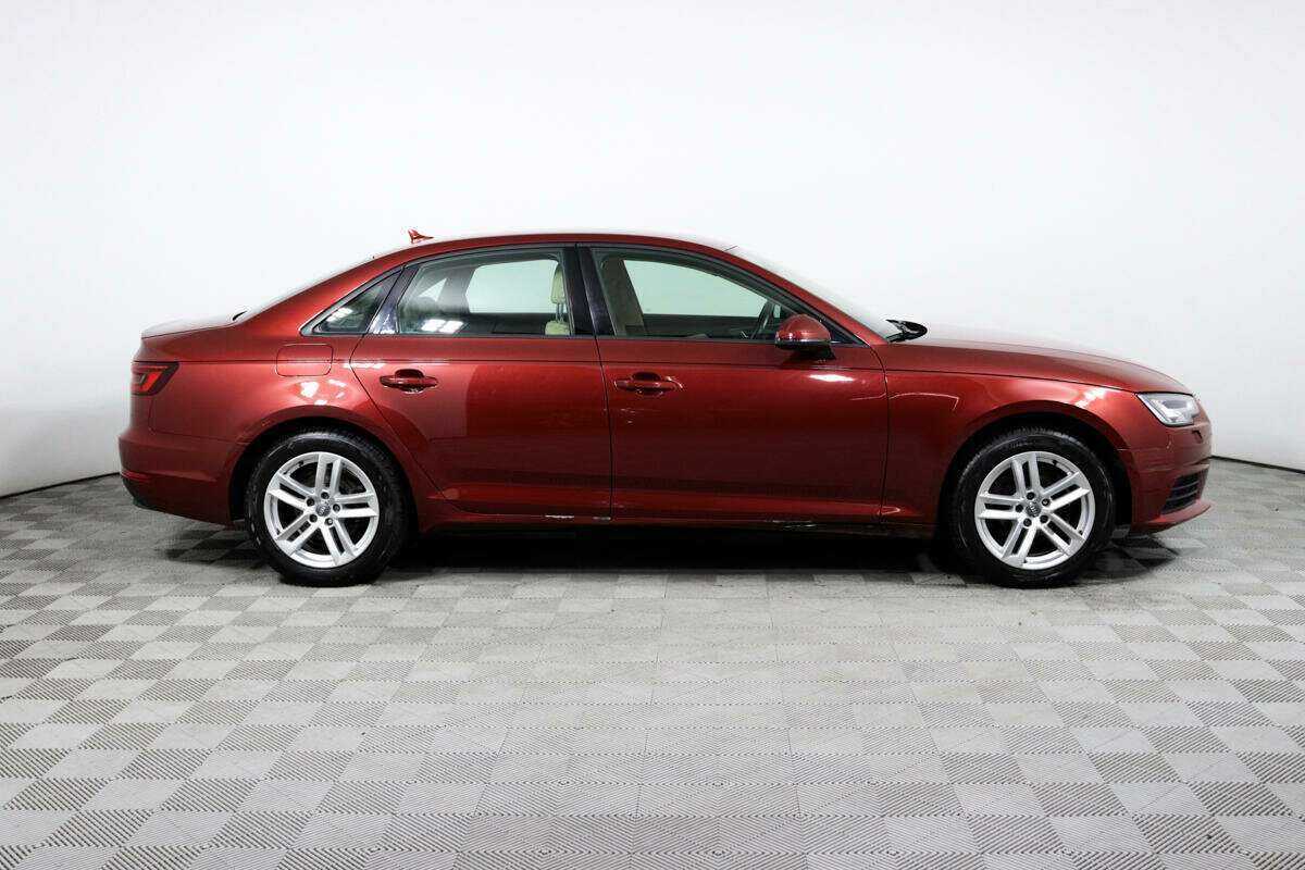 Купить Audi A4 с пробегом. Фото: #3