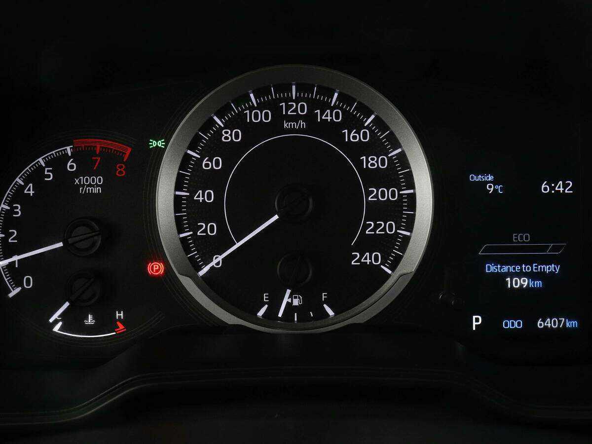 Купить Toyota Corolla с пробегом. Фото: #9