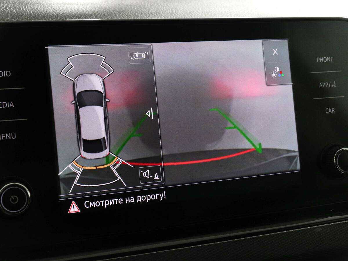 Купить Volkswagen Polo с пробегом. Фото: #12