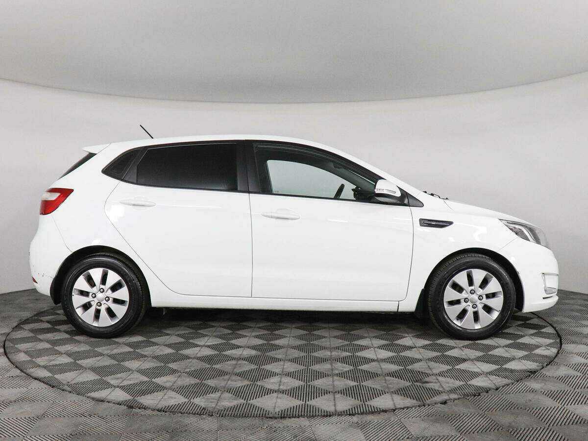 Купить Kia Rio с пробегом. Фото: #3