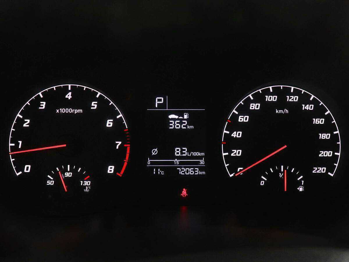 Купить Hyundai Solaris с пробегом. Фото: #9