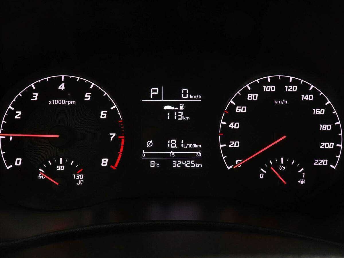 Купить Hyundai Solaris с пробегом. Фото: #9