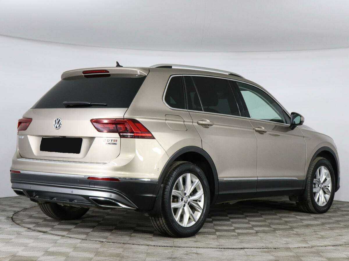 Купить Volkswagen Tiguan с пробегом. Фото: #4