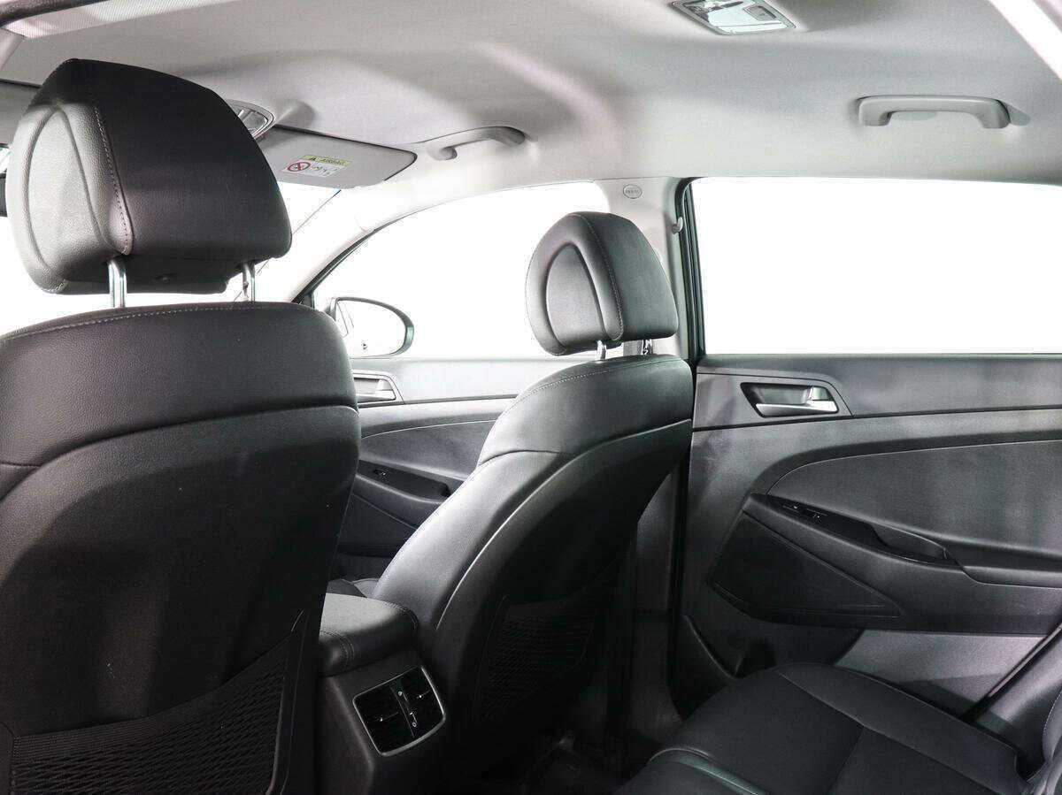 Купить Hyundai Tucson с пробегом. Фото: #11