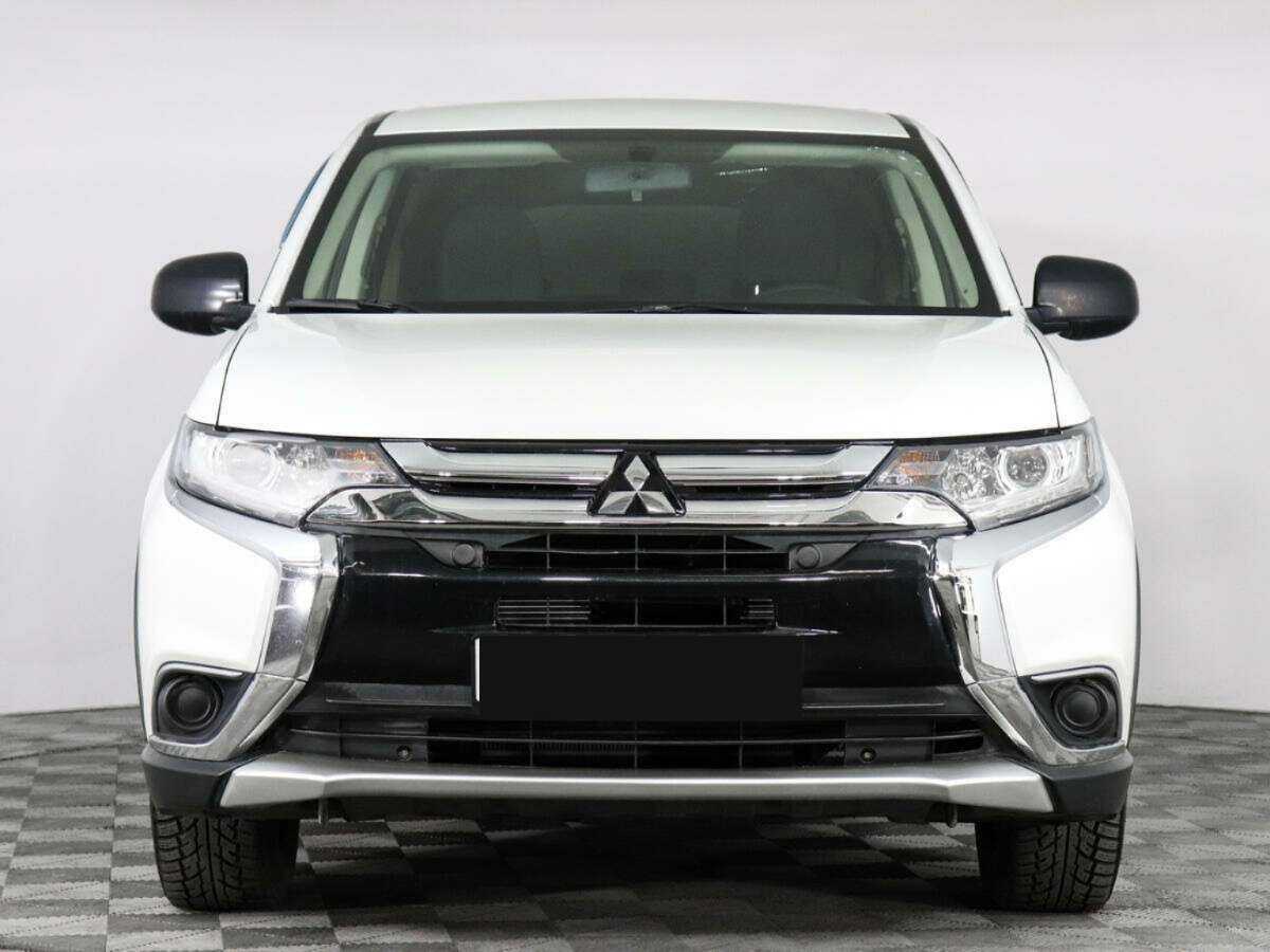 Купить Mitsubishi Outlander с пробегом. Фото: #1