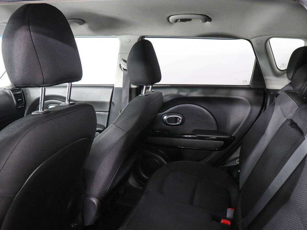 Купить Kia Soul с пробегом. Фото: #11