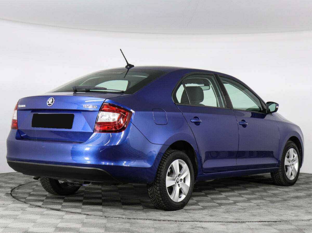 Купить Skoda Rapid с пробегом. Фото: #4