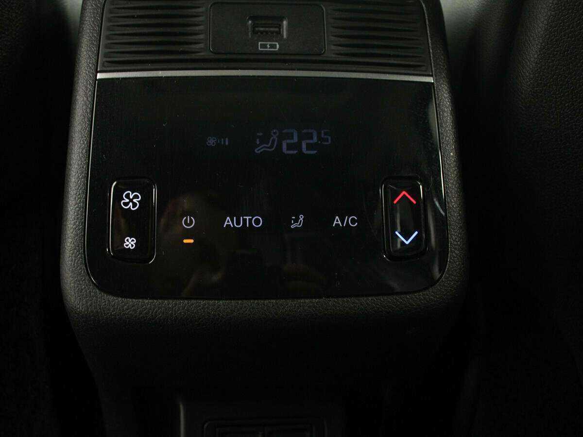 Купить EXEED VX с пробегом. Фото: #31