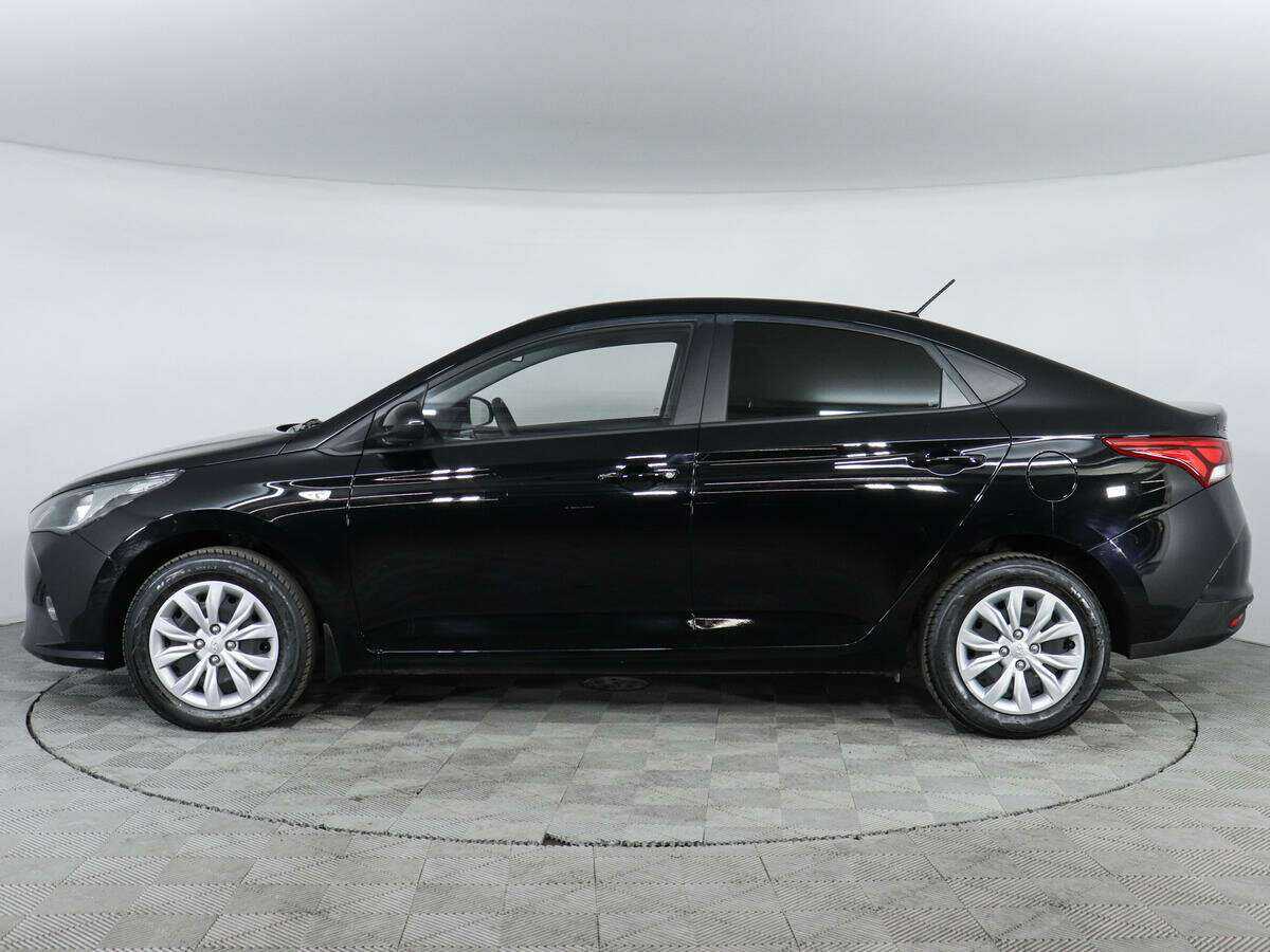 Купить Hyundai Solaris с пробегом. Фото: #7