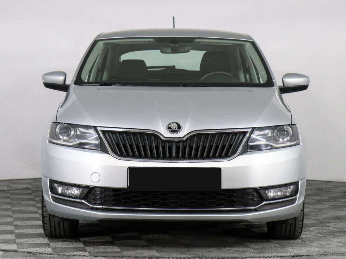 Купить Skoda Rapid с пробегом. Фото: #1