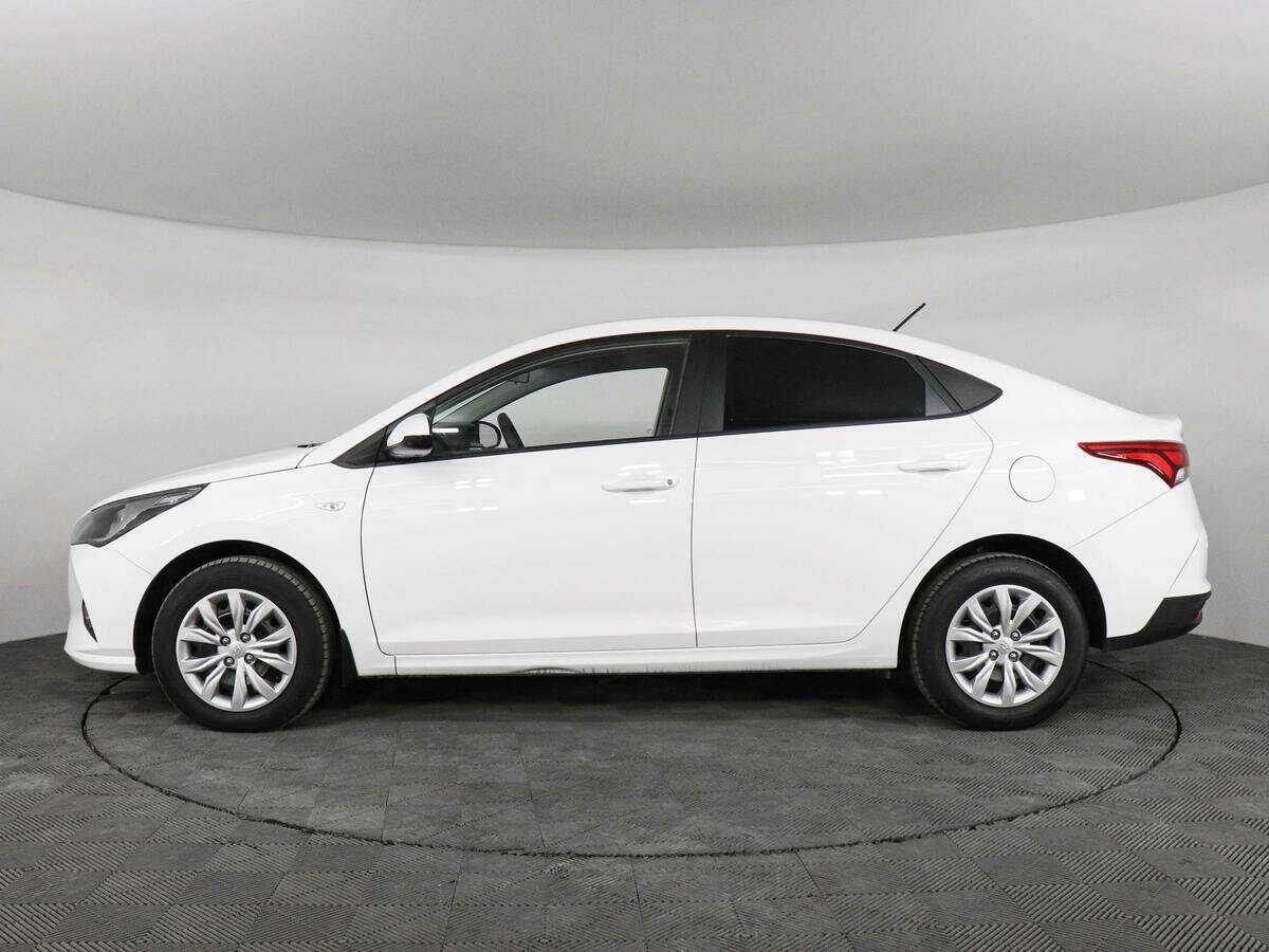 Купить Hyundai Solaris с пробегом. Фото: #6