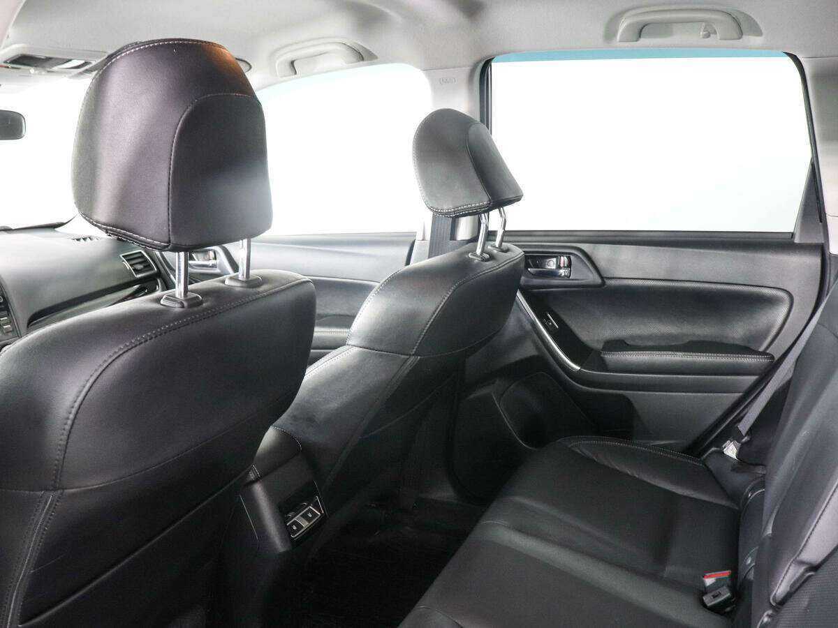 Купить Subaru Forester с пробегом. Фото: #10