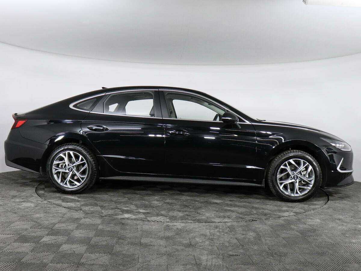 Купить Hyundai Sonata с пробегом. Фото: #3