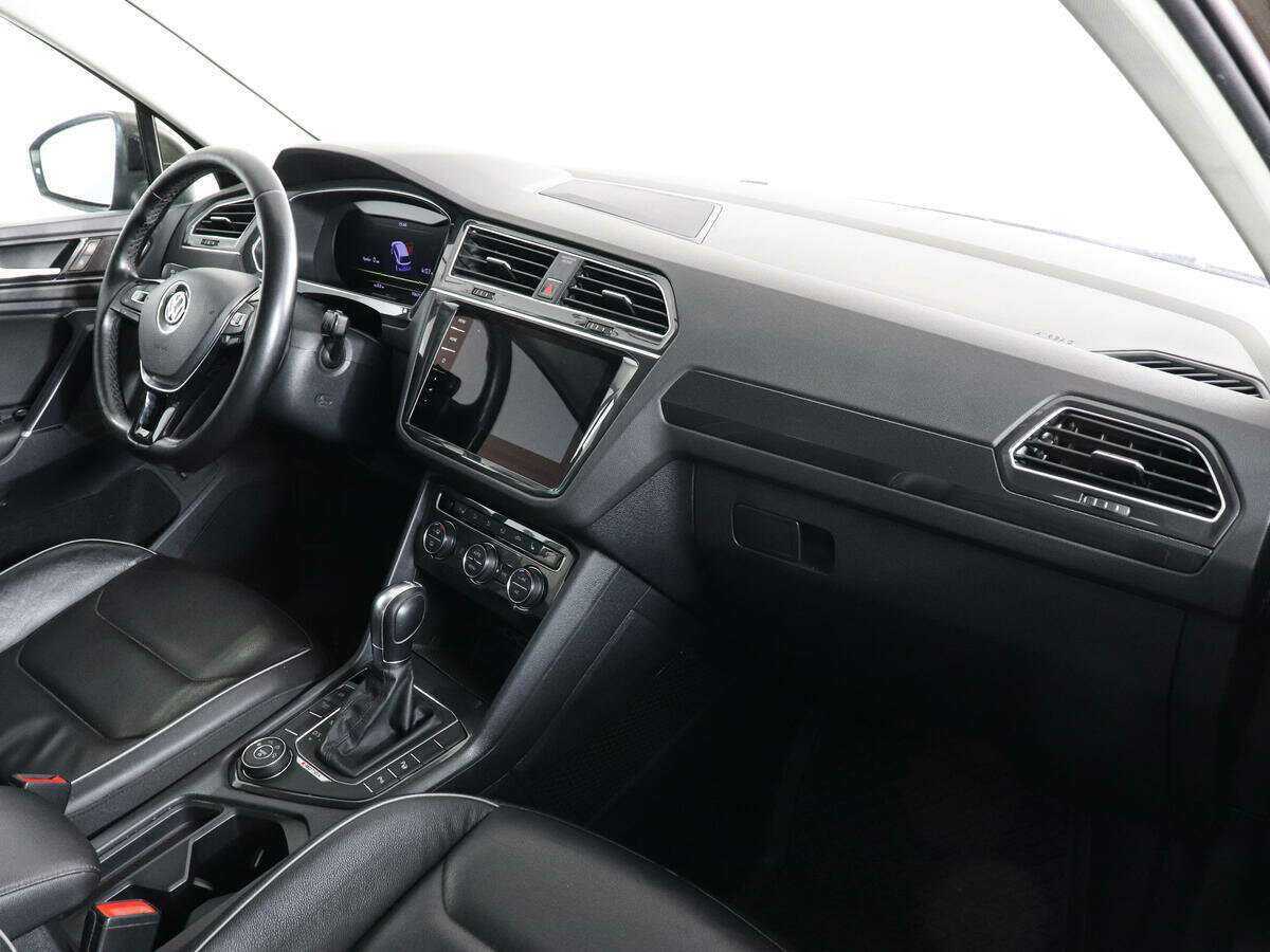 Купить Volkswagen Tiguan с пробегом. Фото: #5