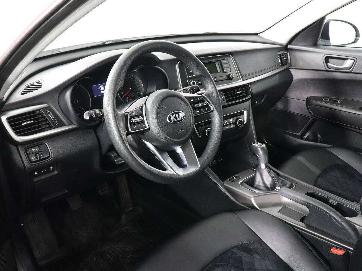 Купить Kia Optima с пробегом. Фото: #7