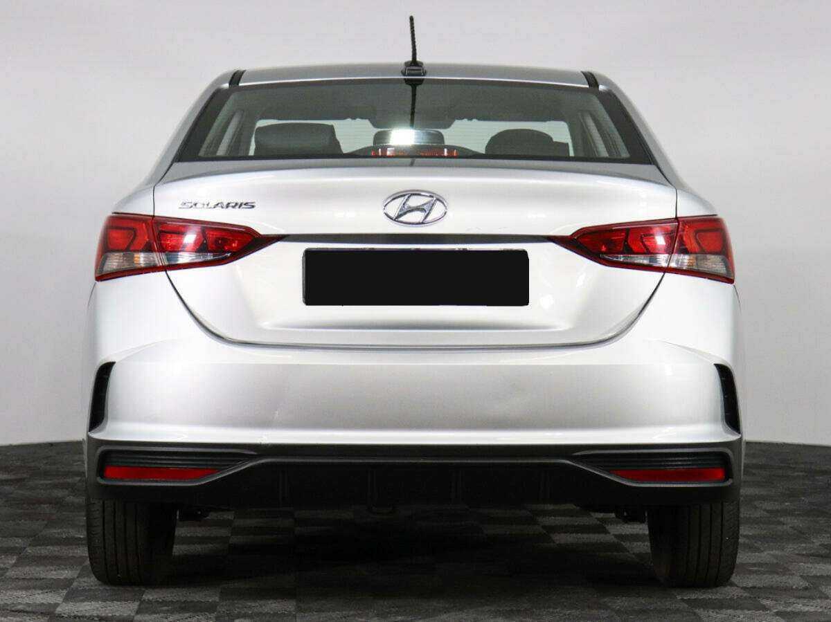 Купить Hyundai Solaris с пробегом. Фото: #5