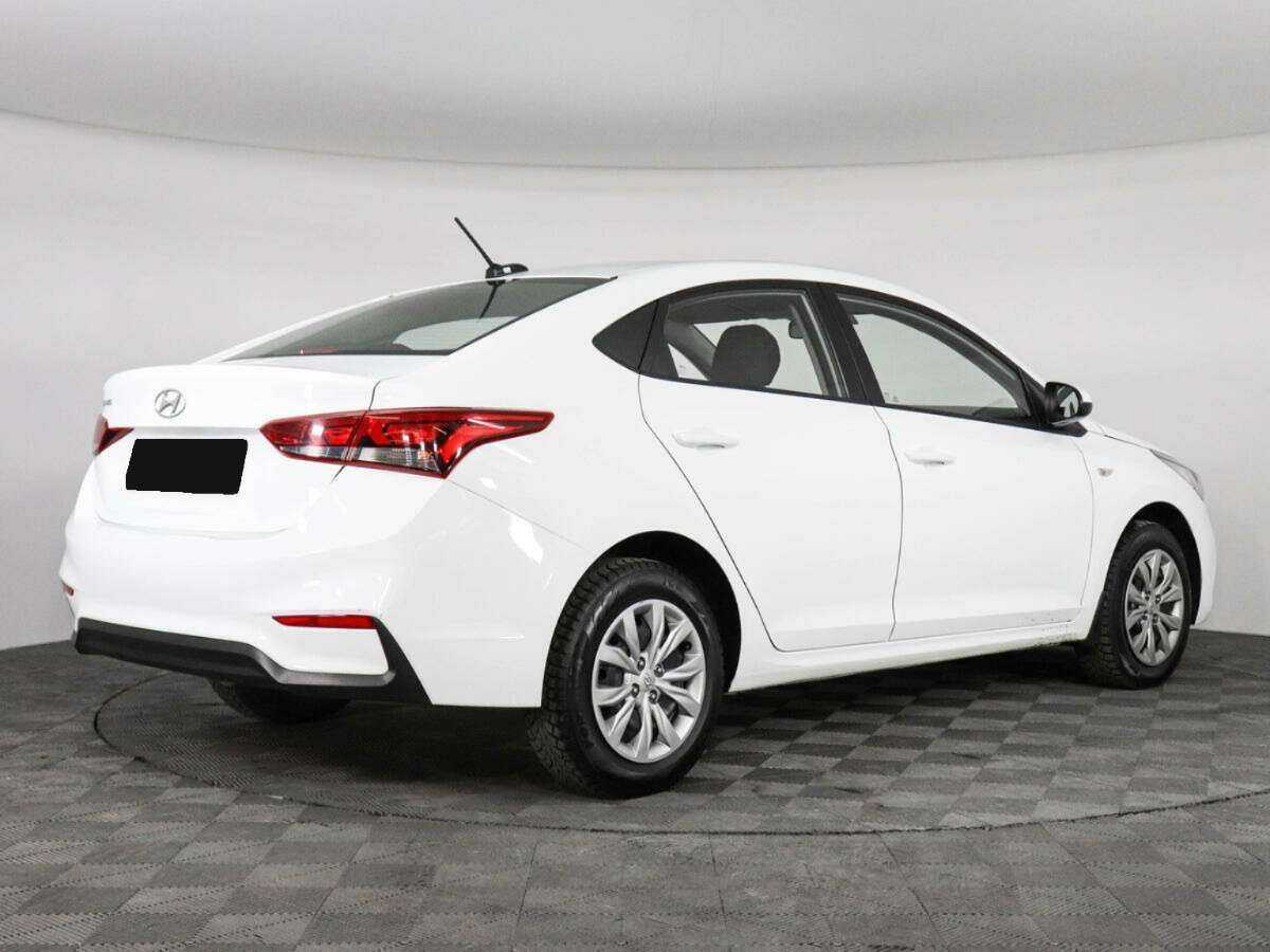 Купить Hyundai Solaris с пробегом. Фото: #4