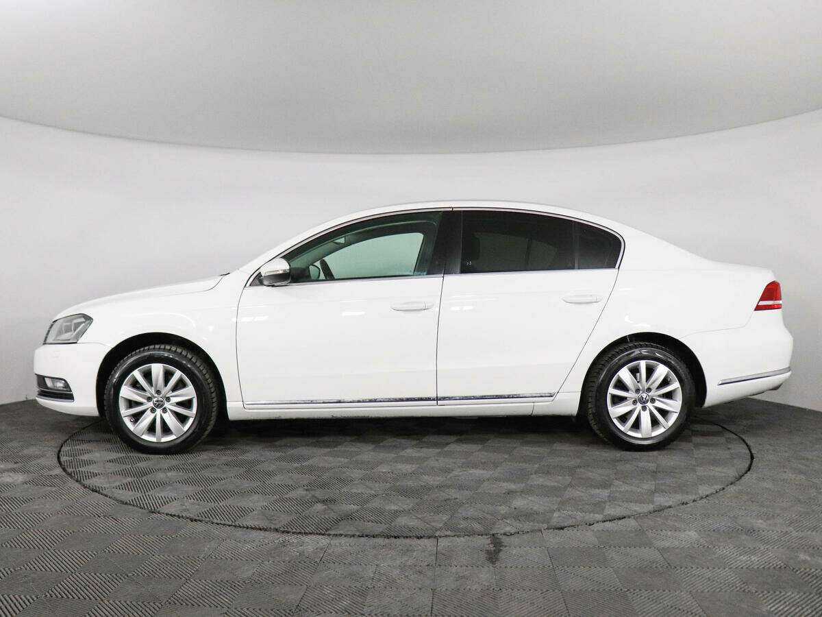 Купить Volkswagen Passat с пробегом. Фото: #7