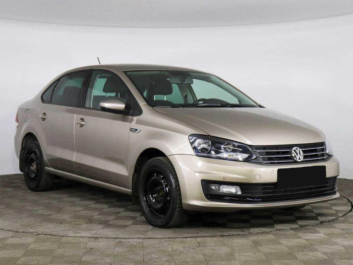 Купить Volkswagen Polo с пробегом. Фото: #2