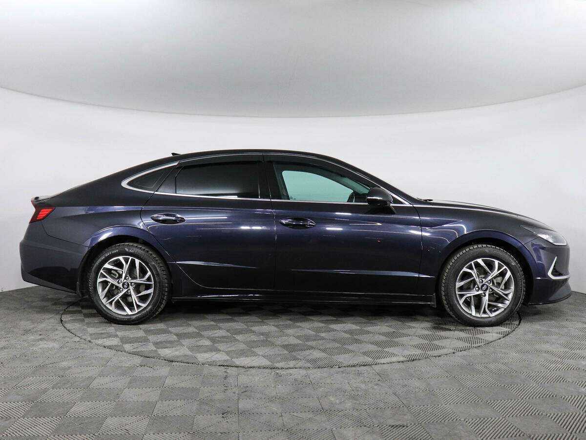 Купить Hyundai Sonata с пробегом. Фото: #3